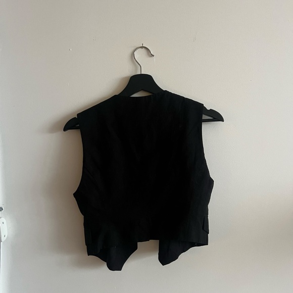 Zara Women's Black Vest - Picture 3 of 4